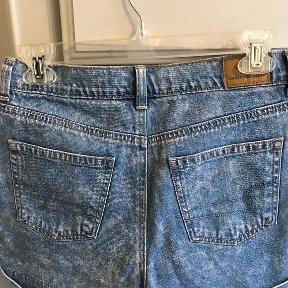 High rise jean shorts - Picture 2 of 3